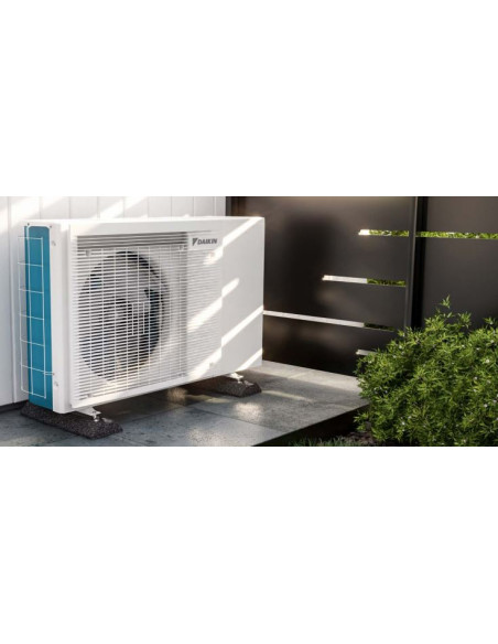 DAIKIN ALTHERMA 3M GAS R32 UNITA' ESTERNA MONOBLOCCO 8 Kw EBLA08E2V3 (Pompa di calore idronica inverter) Riscaldamento - Raff...